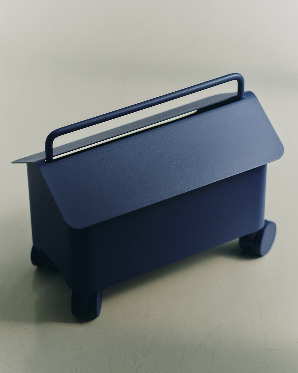 Pedestal Cable Villa Power Accessories 006 Ultra Marine